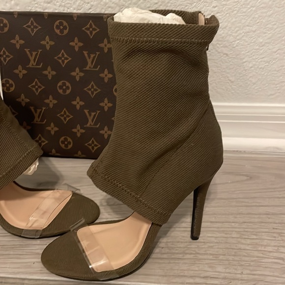 Women open toe booties - Picture 7 of 11